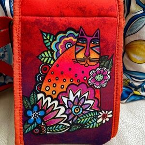 Laurel Burch Feline Friends crossbody zip top purse. Blooming Cat.